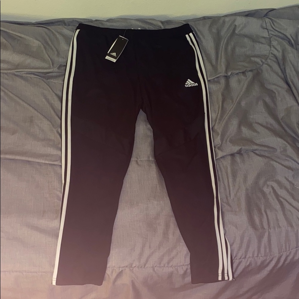 NEW Adidas Tapered Sweatpants/Joggers